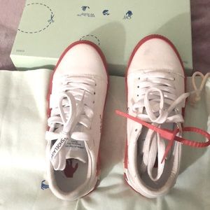 Off-White c/o Virgil Abloh sz EU: 36 US:6 UK:3